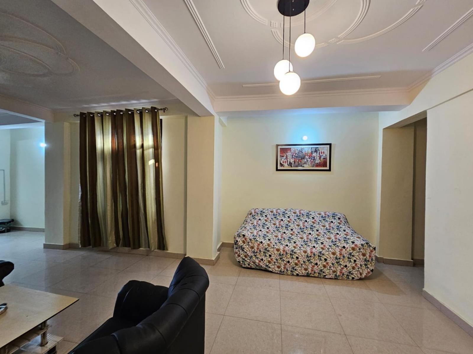 3 Bhk In Krishna Nagar Lko 201l Apartment