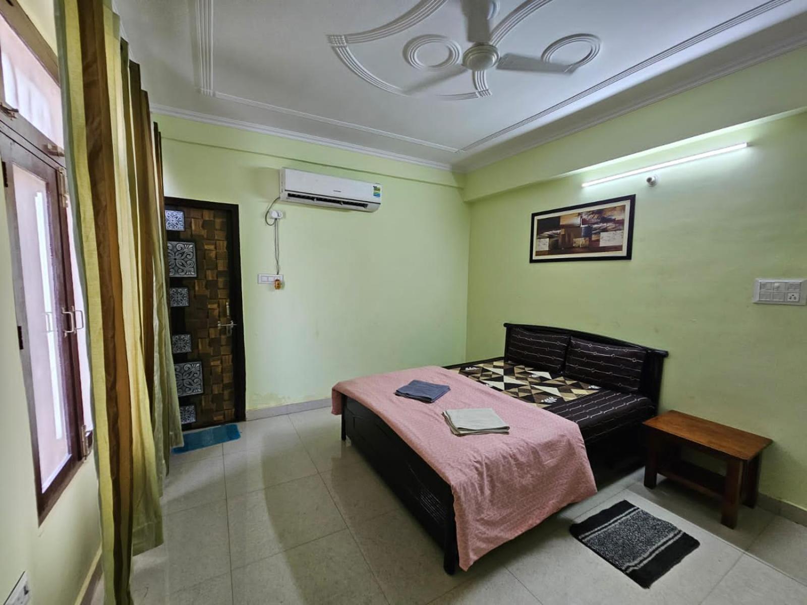 3 Bhk In Krishna Nagar Lko 201l Lucknow
