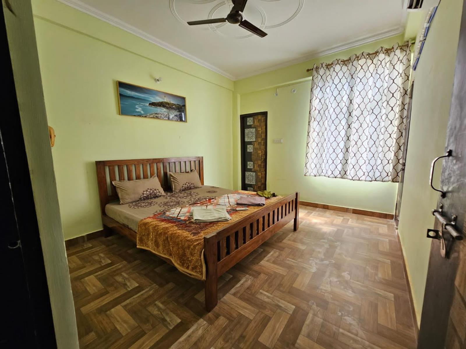 3 Bhk In Krishna Nagar Lko 201l Lucknow